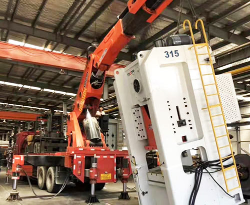 汉川提升工作效率，选择优质折臂吊租赁服务