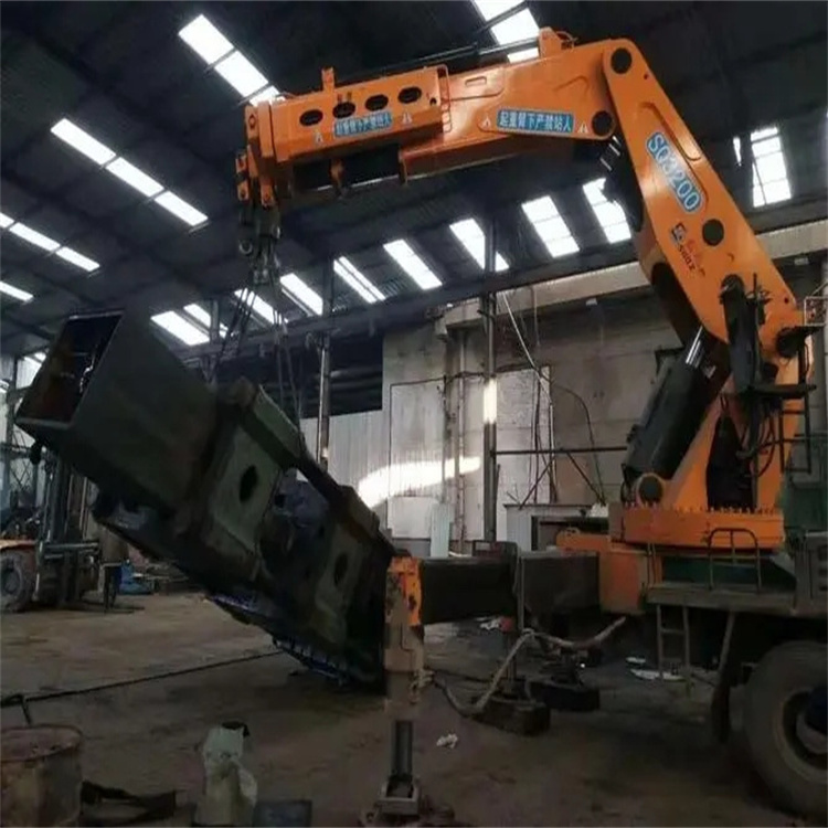 汉川130吨折臂吊车出租吊机租赁附近电话